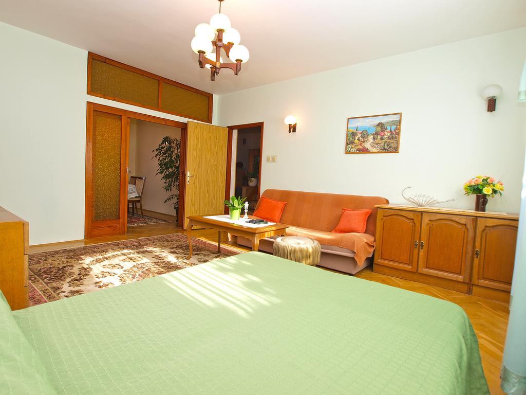פאז'אנה Apartment Josip 933 מראה חיצוני תמונה