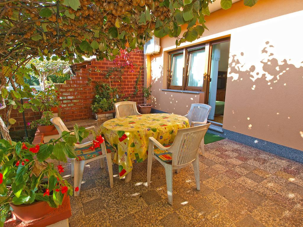 פאז'אנה Apartment Josip 933 מראה חיצוני תמונה