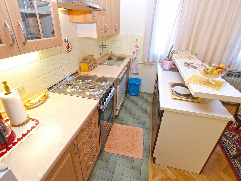 פאז'אנה Apartment Josip 933 מראה חיצוני תמונה